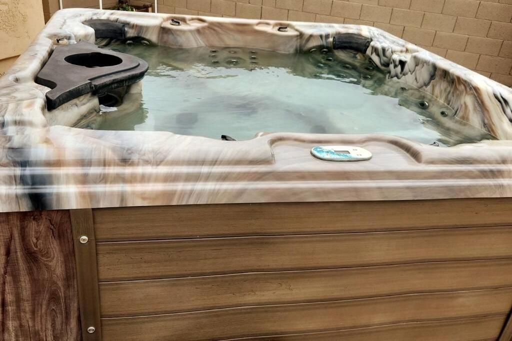 Anthem Phoenix Home With Heated Pool, Desert Views & Hot Tub מראה חיצוני תמונה